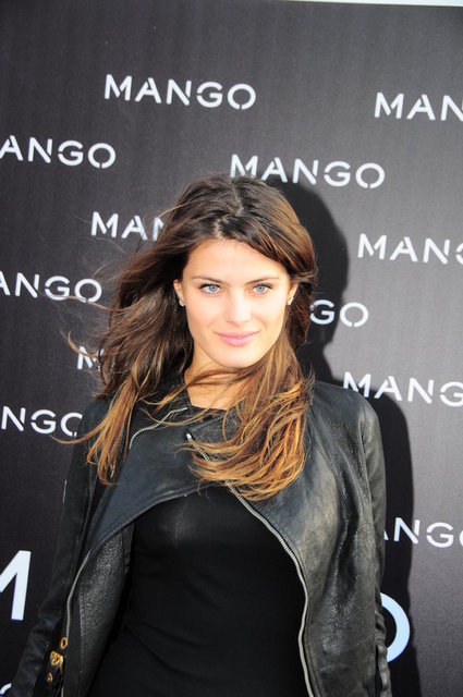ISABELI FONTANA 