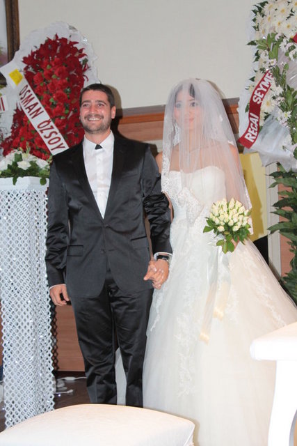 MUSTAFA - NURGÜL SİRMEN