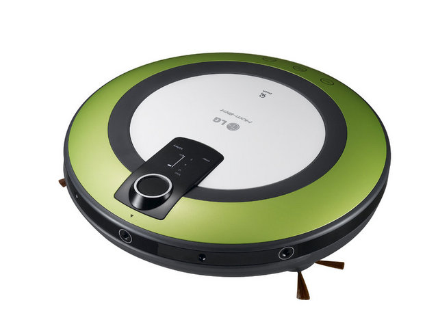 Alttaki kamera ise mesafe bilgilerini sağlayıp, cihazın izleyeceği güzergahı işaretliyor. Çarpma ve geri gitme eylemlerini azaltan sensörleri olan cihaz, çalışırken 60 desibel (düşük sesle çalışan bir bulaşık makinesine eş değer) ses çıkartıyor.