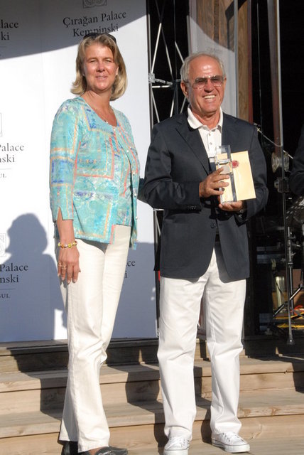 ANDREA MUEEGE, ERDEM KIRAMER 