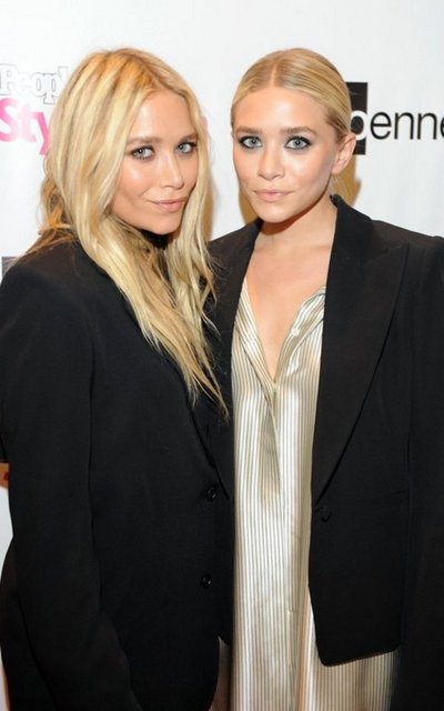 MARY KATE, ASHLEY OLSEN