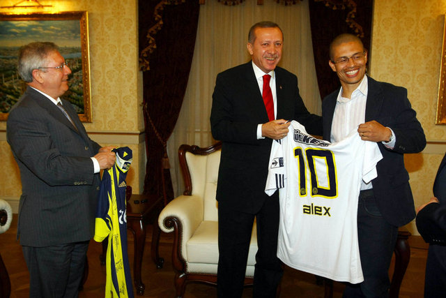 - TFF Süper Kupa 2 maç - 2 gol