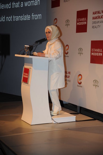 EMİNE ERDOĞAN