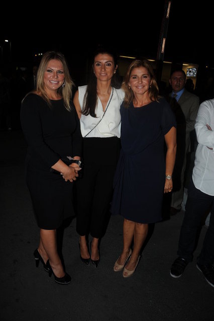 TAMARA MANSİMOVA, ŞELİ ELVAŞVİLİ, OYA ECZACIBAŞI 