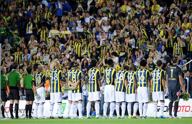 "Bazen hayat kadınlara güzel!"