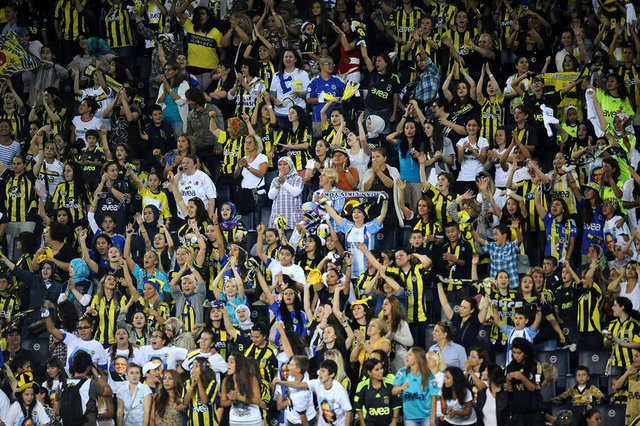 - "Dişi kanaryalar Çarşı'dan betermiş yemin ediyorum."