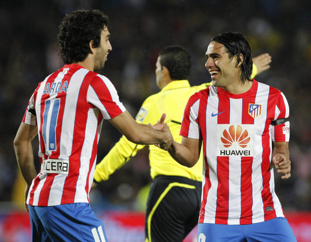 Arda Turan: "Falcao, ceza sahasında uçan sinek görse, onu bile yakalayıp kaleye atıyor." 