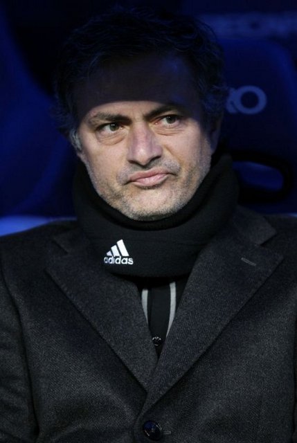 "Ben bir teknik direktörüm. Harry Potter değil. Harry büyücüdür. Ama gerçekte büyü diye bir şey yoktur. Büyü düş, futbol ise gerçektir" Jose Mourinho