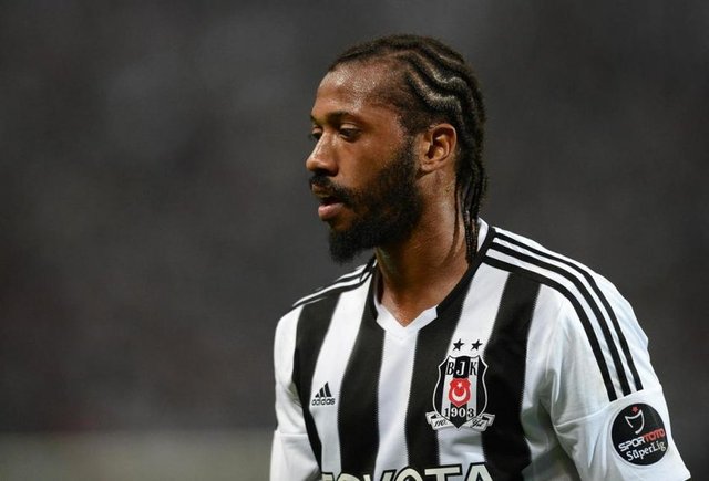 Manuel Fernandes: ''Portekiz ve İspanyolların pasla, Türklerin ise kalbi ile oynadığı oyunun adıdır futbol. "
