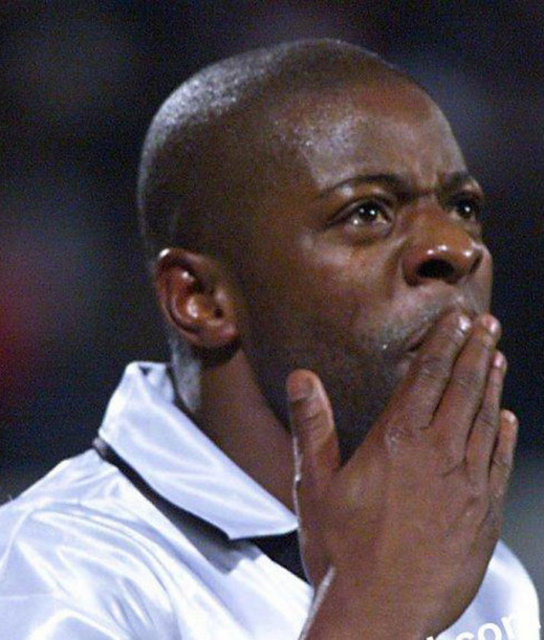 "Leeds United maçında oyundan alınmasaydım, takım arkadaşlarımı bıçaklayabilirdim." - Pascal Nouma