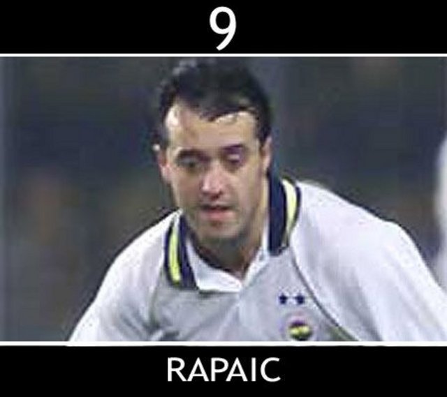 "Fenerbahçeli sevenlerim kesinlikle üzülmesinler, ben hiç bir zaman Revivo kadar profesyonel olamam. Bu kulübü, bu taraftarı gördükten sonra önüme altından halı da serseler Galatasaray'a gitmem. İstesem de yapamam, kendime yakiıştıramam bunu" Milan Rapaic