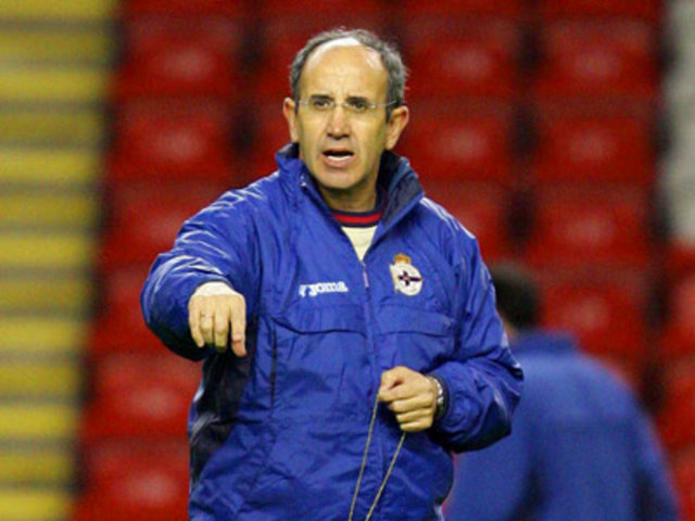 "Bizim taraftarımız asla Galatasaray taraftarı gibi olamaz. Kimse böyle bir taraftar grubu önünde oynamak istemez" Javier Irureta - Deportivo La Coruna