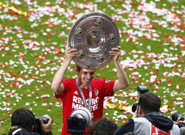 Philipp Lahm: ''Beni bu sezon sık sık maç yapmak değil de sık sık kupa kaldırmak yordu... "