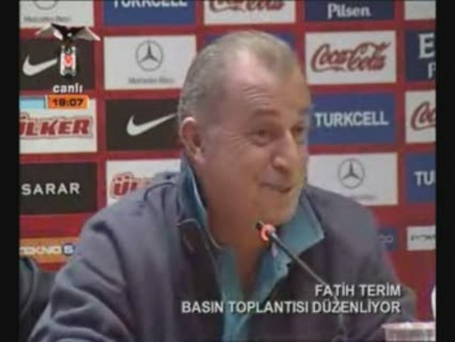 Fatih Terim, İngilizce düzenliği basın toplantısında "But what can i do sometimes, its the football, that's the football. But anyway now in the tabela (Türkçe tabela) we have to seen the situation. Now we second position and one point more. I dont want see the back i want to see the front..." ( Bazen ne yapabilirim ki... Bu futbol. Her ne olursa olsun tabelada durumu görüyoruz. Bir puan ileride ve ikinci sıradayız. Artık geriyi görmek istemiyorum. İleriyi görmek istiyorum.)diye konuştu...