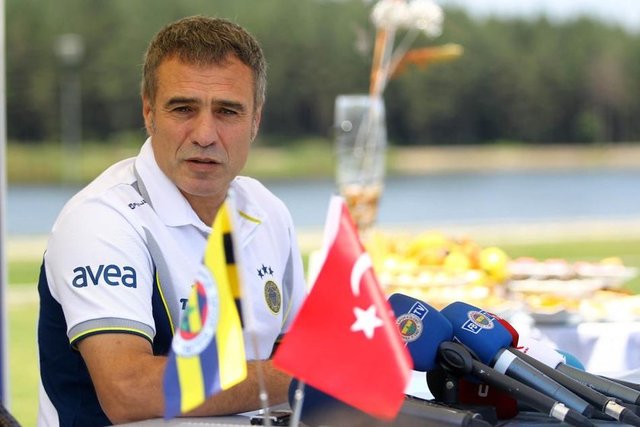 Ersun Yanal: "Biz Fenerbahçe'yiz, 0-4 sürpriz olmaz."