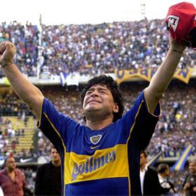 "Boca es mi religion, Maradona es mi dios, La Bombonera es mi iglesia" (Dinim Boca, Tanrım Maradona, Mabedim La Bombonera) Boca Juniors'un Stadyumu La Bombonera'nın giriş kapısında yazan cümle