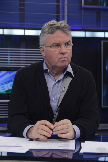 "Yıldızlarla çalışmak zor değildir. Zor olan daha az yetenekli olup kendisini yıldız sananlarla çalışmaktır" Guus Hiddink