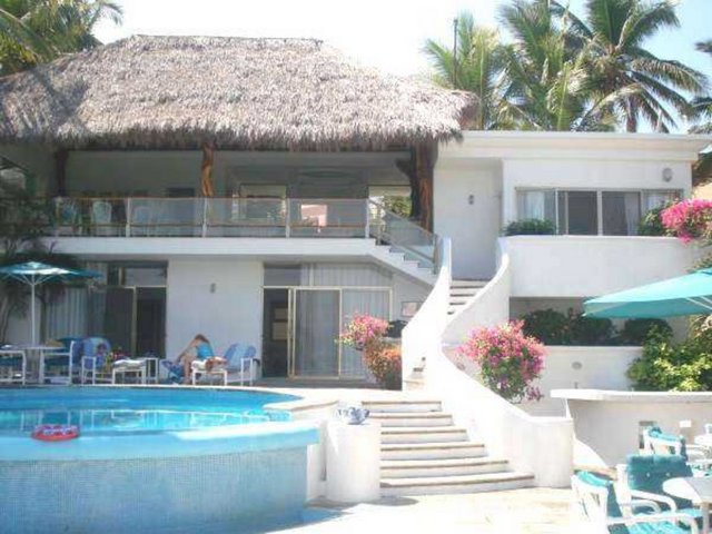 GUTI - İSPANYA'DAKİ EVİ