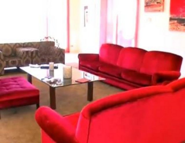 ARDA TURAN - İSPANYA'DAKİ EVİ