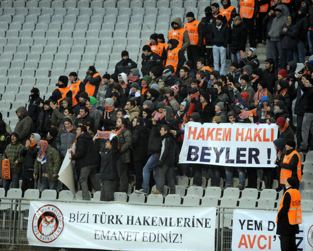 BÜYÜKŞEHİR BLD. SPOR -  -  - KOLTUK SAYISI: 1025 - BÖLÜM: BATI TRİBÜNÜ 203 BLOK -