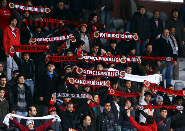 GENÇLERBİRLİĞİ -  -  - KOLTUK SAYISI:2278 - BÖLÜM: GENÇLİK PARKI KALE ARKASI E – F – G BLOKLARI -