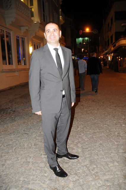ŞAFAK SEZER 