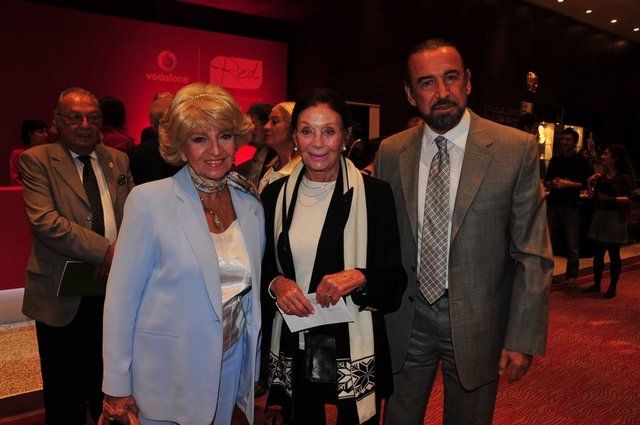 GÖKSEL KORTAY, YILDIZ KENTER, CİHAN ÜNAL