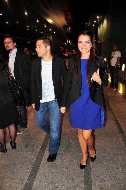 EBRU AKEL 