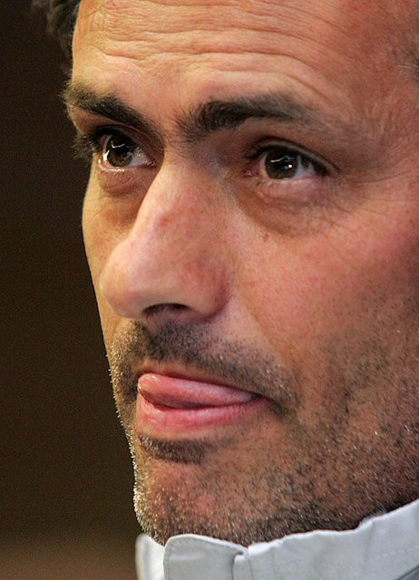 Mihajlovic: "Mourinho ile futbol konuşmam. futbol oynamamış birinin bazı şeyleri anlamasını beklememeli" - Jose Mourinho: "jokey olmak için önce at mı olmak gerekir?" -