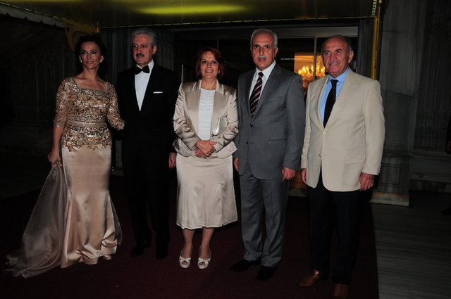 SEHER - MEHMET ALİ AYDINLAR, GÜL - HÜSEYİN AVNİ MUTLU, KADİR TOPBAŞ
