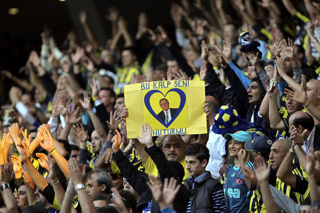 Bugün Fenerbahçe üzerinden oynanan oyunların 100.bölümü.Direneceğiz kazanacağız Fenerbahçe düşmanlarını yeneceğiz. #yuzgundurozluyoruz