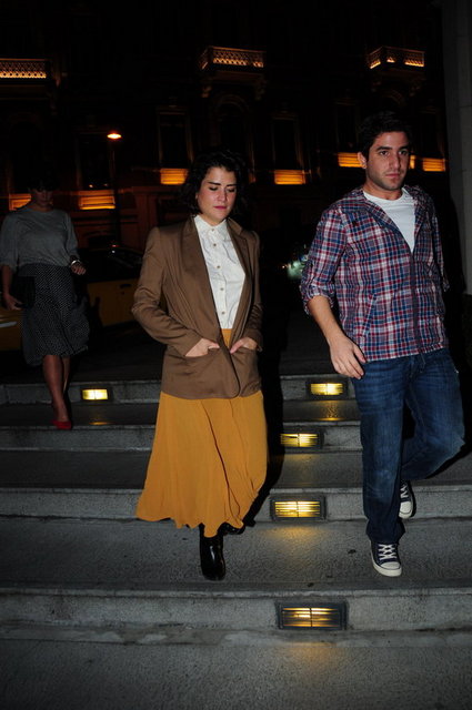 AYŞE, ELİF BOYNER, ALİHAN ALOĞLU
