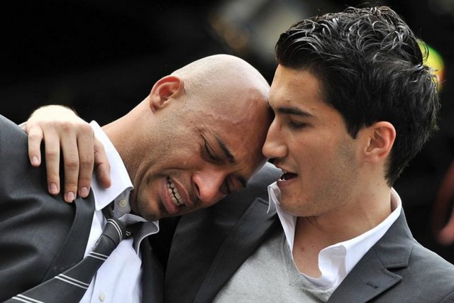 nurisahin05 Nuri Şahin - Tüm vatandaşlarımızın acısını paylaşıyor , yaşamıni kaybedenlere Allah'tan rahmet diliyorum