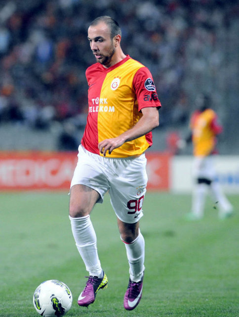 -  -  - sercanyildirim9 Sercan Yıldırım - Bugün çatışmalarda ve depremde hayatını kaybeden vatandaşlarımızın ailelerine Allah'tan sabır dilerim. -