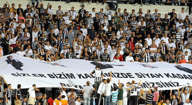 BartuKabil Bartu Kabil  - Beşiktaş taraftarıyla görüşüp,eski açıktan bilet alalım tüm taraftar grupları olarak tepki verelim. #deplanmanimadokunma #rakibimedokunma