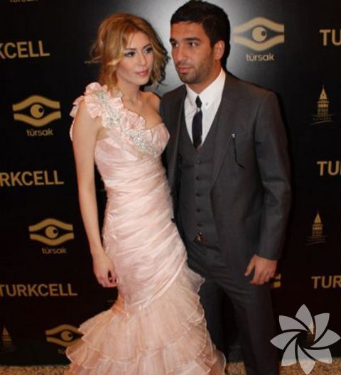 Sinem Kobal ve Arda Turan