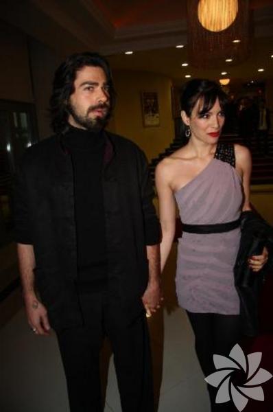 Gamze Özçelik ve Uğur Pektaş