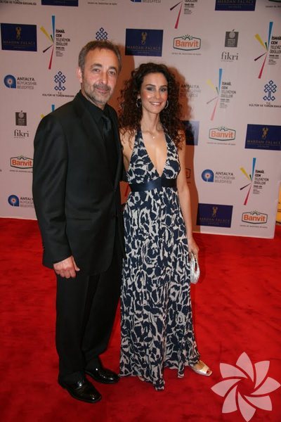 Arzum Onan ve Mehmet Aslantuğ