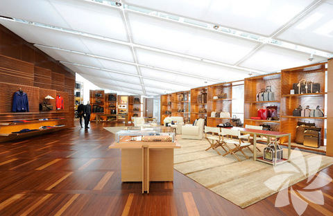 Louis Vuitton Singapur Mağazası 