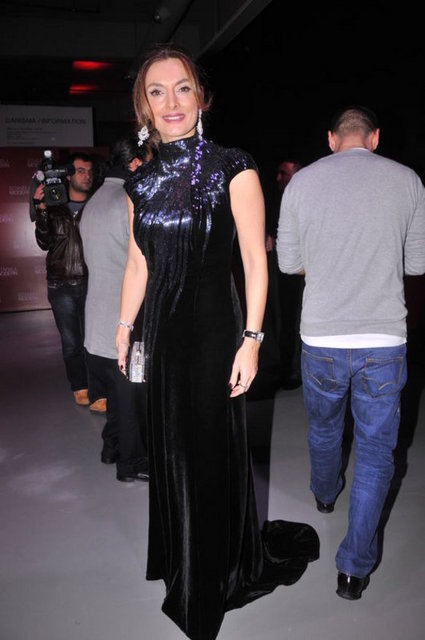 BANU ÇARMIKLI 