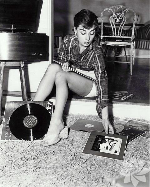 1969–1982 yıllarında Andrea Dotti ile evli kaldı