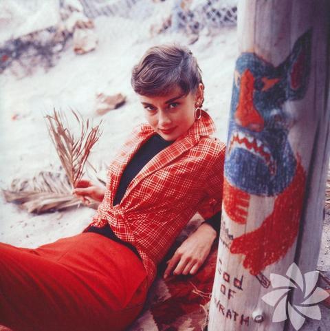 ''İnsanların da tıpkı elimizin altındaki eşyalar gibi, - hatta onlardan çok daha fazla onarılmaya, yenilenmeye, - bakım görmeye, gözden geçirilmeye ihtiyaçları vardır.''