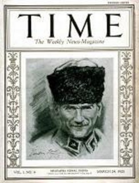 Mustafa Kemal Atatürk (24 Mart 1923) - 24 Mart 1923 tarihinde ilk kez kapak olan Mustafa Kemal Atatürk, özellikle işgalci batı güçlerine karşı ilk devrimi yapan kişi olarak tüm dünyanın gözlerinin Türkiye'ye çevrilmesini sağlamıştı. Yepyeni ve batı uygarlıklarıyla yarışacak bir devletin kurulması konusunda, büyük bir bozguna uğrayan batı devletlerinin takdirini de kazanacak olanAtatürk'ün Mustafa Kemal Paşa başlığıyla Time'ın kapağı olması çok da şaşırtıcı olmadı.