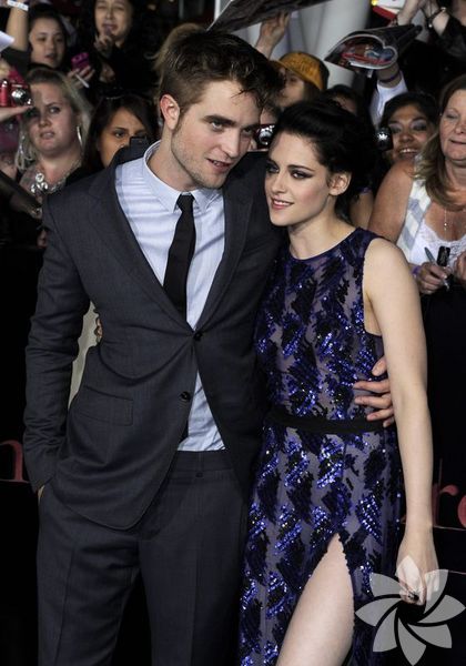 Robbert Pattinson and Kristen Stewart