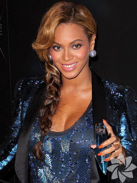 Parlak ve göz alıcı pastel tonlar  - Beyonce 