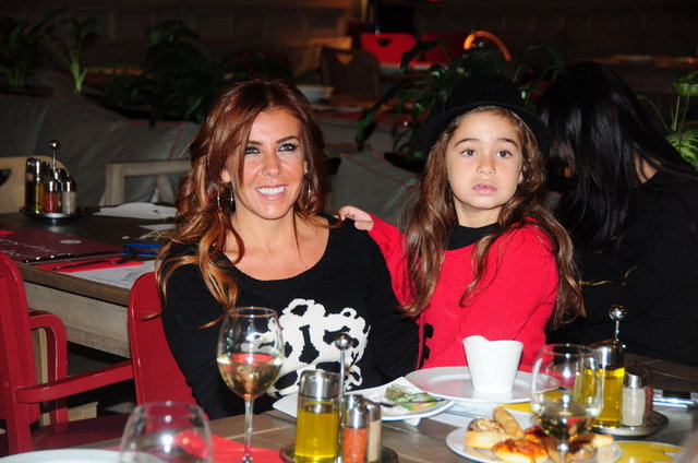 ZEYNEP, LEYLA ILICALI