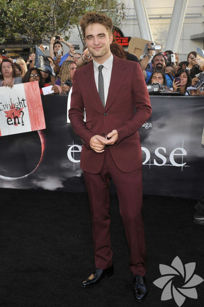 Robert Pattinson 