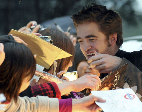 Robert Pattinson 