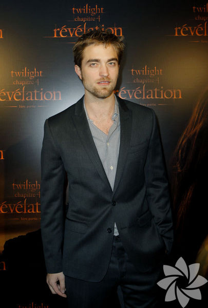Robert Pattinson 