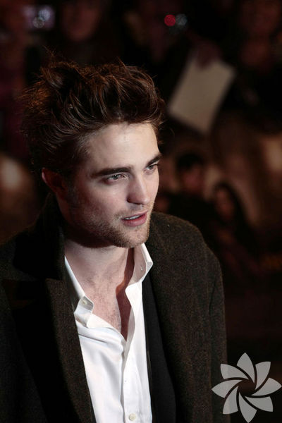 Robert Pattinson 